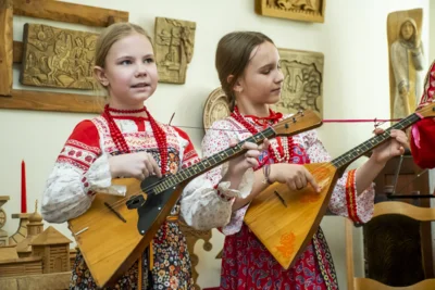 Фото 2. В Орловском государственном литературном музее И. С. Тургенева открылась выставка