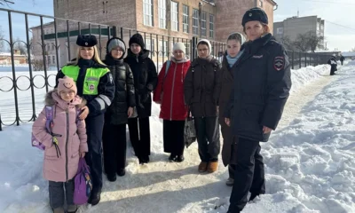 Инспекторы ГАИ и ПДН научили юных орловцев строить безопасные маршруты