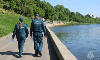 Орловцев призывают подождать до открытия купального сезона
