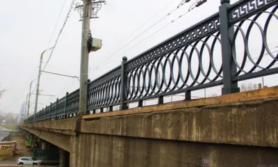 Ограждение на Тургеневском мосту сменят к середине января