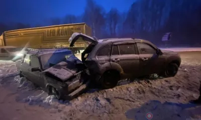 Под Орлом в ДТП пострадали 15-летняя и 76-летняя пассажирки автомобилей