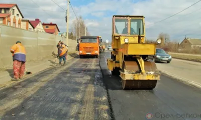 Юрий Парахин остался недоволен качеством ямочного ремонта на Мостовой и Брестской в Орле