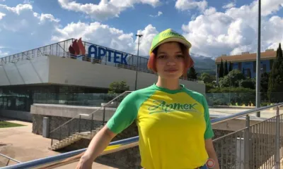 Артек - в награду орловской школьнице