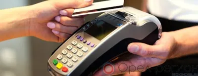 В Орле мужчина нашёл чужую банковскую карту и оплатил ей свои покупки