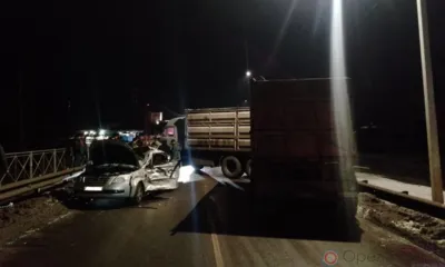 В Колпне легковушка не поделила дорогу с КамАЗом