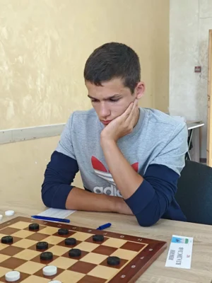 Фото 2. Орловец выиграл международный турнир по шашкам
