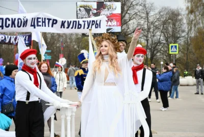 Фото 10. Масштаб проведения первомайских мероприятий на Орловщине впечатлил иногородних гостей