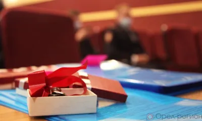 26 орловских полицейских получили ключи от служебных квартир