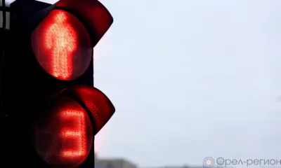 В Хотынце после вмешательства прокуратуры отремонтировали светофор