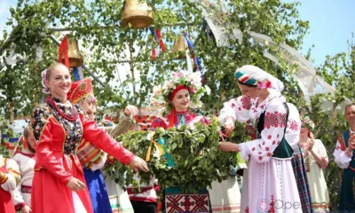 Троицкие хороводы в Орловском Полесье