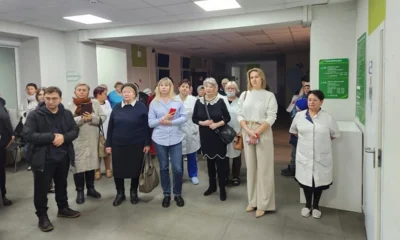 Фото 1. В Орле в детской поликлинике № 2 открыли мемориальную доску в честь Тамары Плотниковой