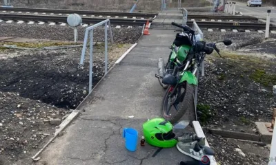 Под Орлом 15-летний мотоциклист попал в ДТП на железнодорожном переходе