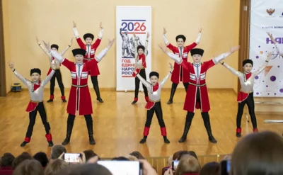 Фото 10. В Орле обсудили аспекты формирования у молодёжи чувства патриотизма