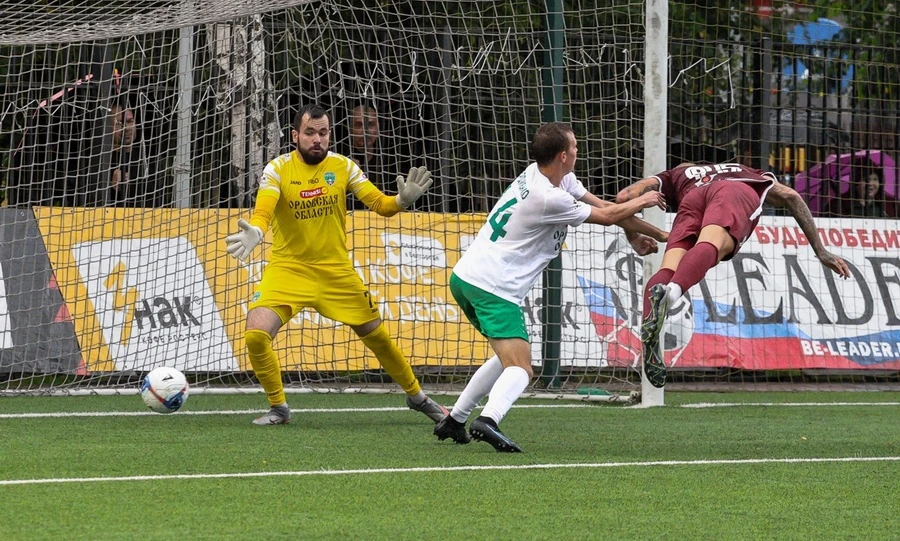 ФК «Орёл» на выезде сыграл вничью с белгородским «Салютом»