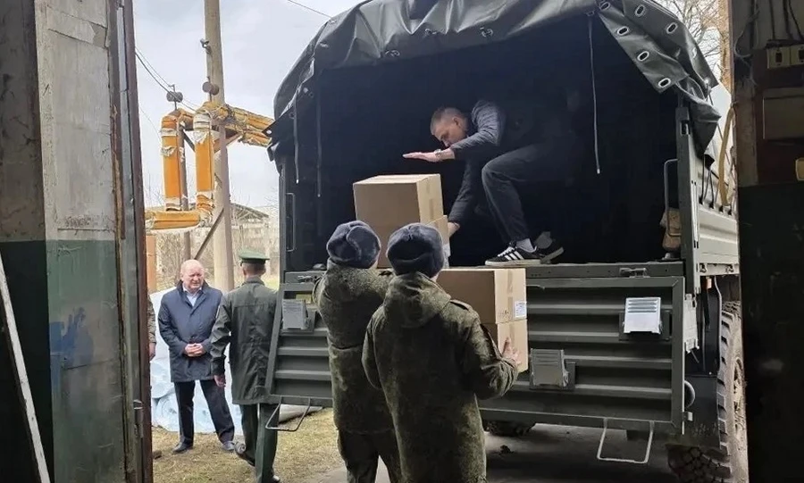 Представители орловского вуза и добровольцы отправили груз в зону СВО