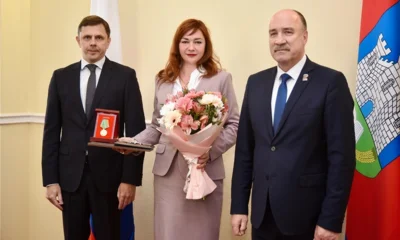 Орловцев наградили за помощь новым регионам РФ и поддержку участников СВО