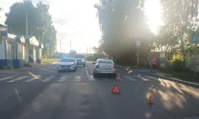 В Орле Skoda Octavia на пешеходном переходе сбила 47-летнюю женщину