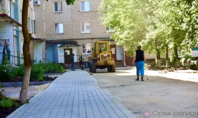 Андрей Клычков проконтролировал ход благоустройства дворов на ул. Ливенской в Орле