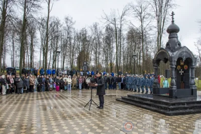 Фото 9. 1 ноября в парке Победы в Орле прошла международная акция «Сад памяти»