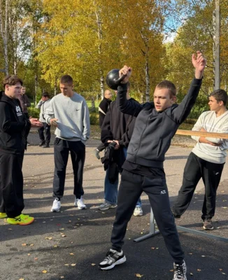 Фото 2. Ливенские школьники померились силами