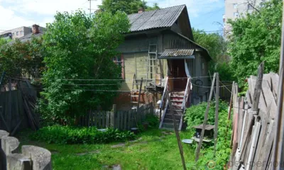 Дожидающиеся переселения жители дома №73 на ул. Черкасской в Орле более двух лет лишены коммунальных услуг, но получают квитанции на их оплату