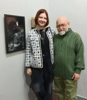 Фото 1. В Орле работает выставка «Культ личности»