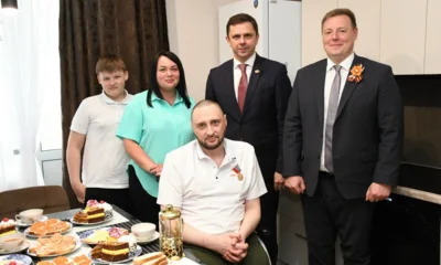 Андрей Клычков поздравил с Днём Победы семью орловского участника СВО Евгения Рубакова