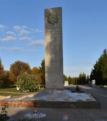В Колпне благоустраивают братское захоронение
