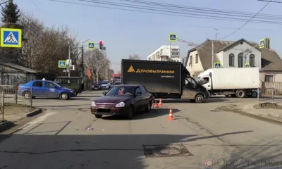 В Орле 82-летняя женщина оказалась под колёсами Lada Priora