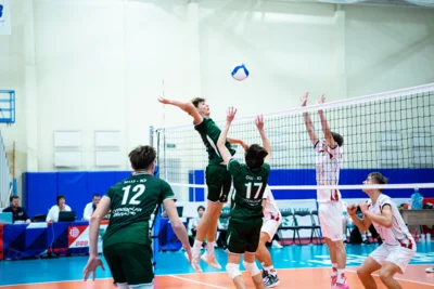 Фото 4. Орловская «Спортивная школа № 10» стартовала в чемпионате ЦФО по волейболу