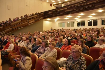 Фото 7. Лучших работников культуры Орловщины поздравили с профессиональным праздником