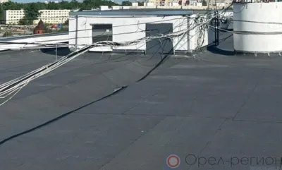 С начала 2023 года в Орловской области отремонтировали крыши 26 многоэтажек