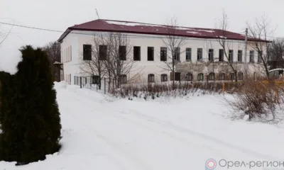 В здании Краснооктябрьской основной школы в Мценском районе пройдёт капремонт