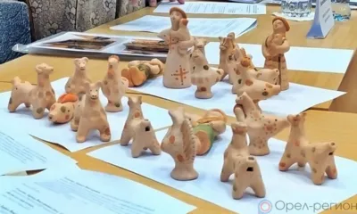 На Орловщине признали Ливенскую гармонь и Плешковскую игрушку народными промыслами региона