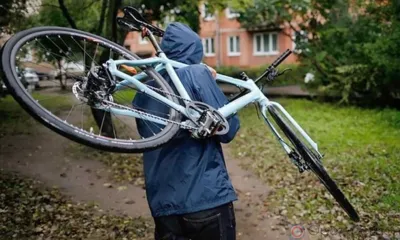 В Ливнах 39-летний мужчина обокрал ребёнка