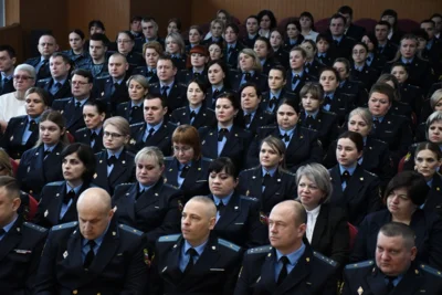 Фото 3. Орловские приставы в 2025 году взыскали почти 4 миллиарда рублей