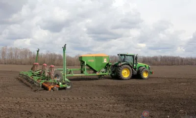На Орловщине начался сев ранних яровых культур