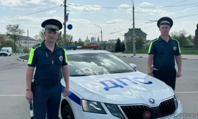 Орловские полицейские сопроводили автомобиль с роженицей