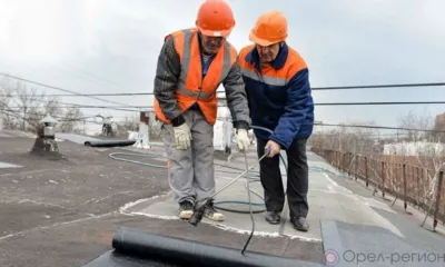 На Орловщине ветер повредил крыши тридцати домов