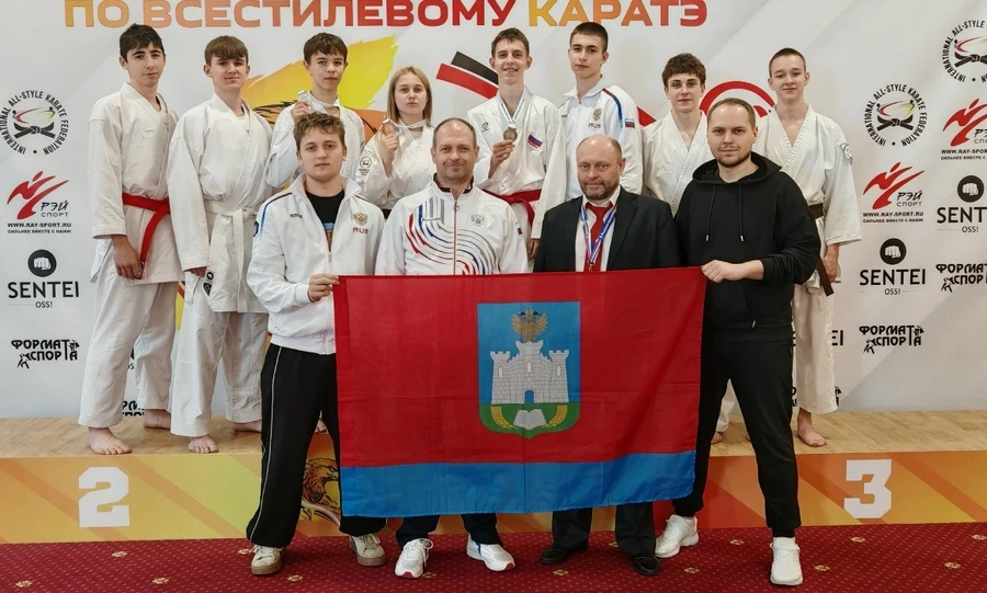 Семь медалей выиграли орловцы на домашнем первенстве России по всестилевому карате