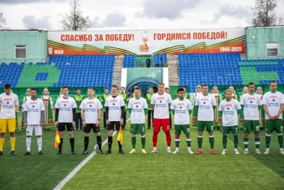 Фото 2. ФК «Орёл» в первом домашнем матче сезона сыграл вничью с главным фаворитом первенства