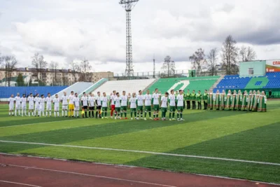 Фото 3. ФК «Орёл» в первом домашнем матче сезона сыграл вничью с главным фаворитом первенства