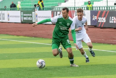 Фото 11. ФК «Орёл» в первом домашнем матче сезона сыграл вничью с главным фаворитом первенства