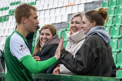Фото 21. ФК «Орёл» в первом домашнем матче сезона сыграл вничью с главным фаворитом первенства