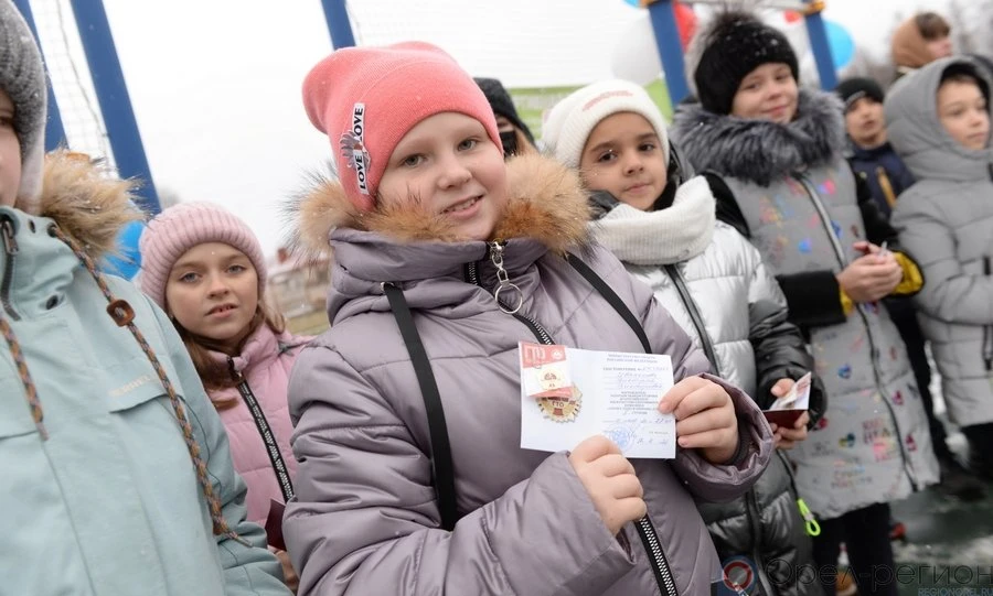 Дмитровские школьники получили знаки отличия комплекса ГТО в торжественной обстановке