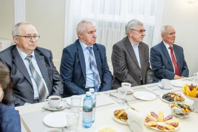 Фото 3. Губернатор встретился с ветеранами АПК Орловщины