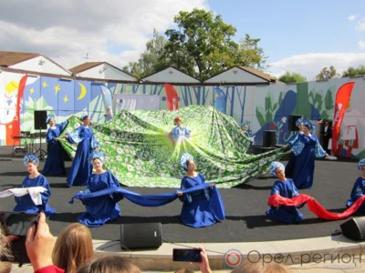 Фото 4. В Детском парке Орла прошёл областной фестиваль «В кругу семьи»