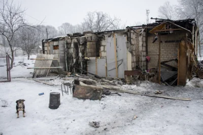 Фото 3. 19 января в посёлке Красная Звезда Орловского МО полностью сгорел дом семьи Рудневых