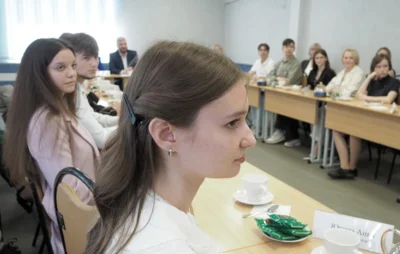 Фото 5. В Орле наградили победителя, призёров и участников Всероссийской олимпиады школьников 2025-2026 учебного года