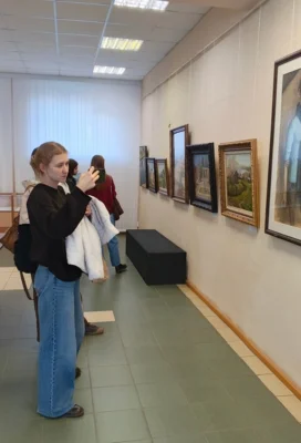 Фото 5. В Орле открылась выставка московских художников — учеников Ильи Глазунова